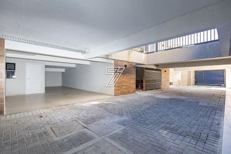 2_photo/94dce6cd1d.2fabd6344b6282fe-ATLAS-6093e048-a419-41f7-848b-5a9cfa854e4f.jpg de casa à venda com 3 quartos, 207m² em Pilarzinho, Curitiba