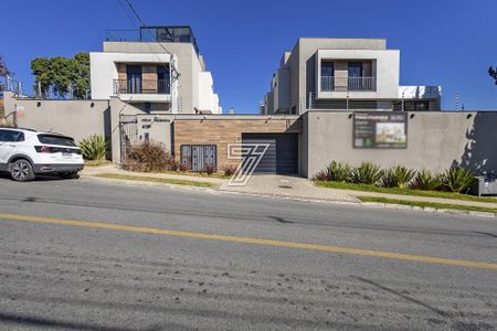 12_photo/94dce6cd1d.2fabd6344b6282fe-ATLAS-6f68e332-b12c-4bd6-b757-08e7e7d585cc.jpg de casa à venda com 3 quartos, 207m² em Pilarzinho, Curitiba