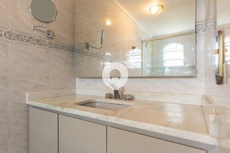 2_photo/94dce6cdb5.7b14635dc7f45449-ATLAS-01d91a41-e93b-4ee9-b3fb-79bbf28046aa.jpg de casa à venda com 4 quartos, 397m² em Pilarzinho, Curitiba