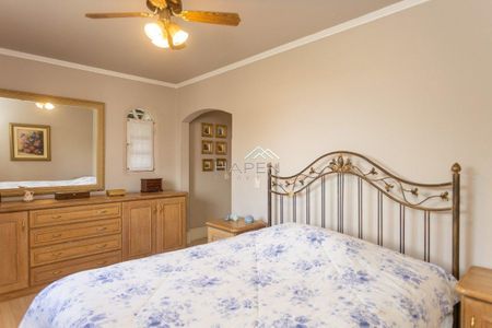 3_photo/94dce6cdb5.7b14635dc7f45449-ATLAS-b7fcbf82-9619-472d-a2ed-006cb7b7a731.jpg de casa à venda com 4 quartos, 397m² em Pilarzinho, Curitiba