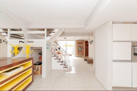 4_photo/94dce6cdcd.210363f7da379e19-ATLAS-2e1b405d-7022-4cf9-bd89-3bc8586e8e2f.jpg de casa à venda com 4 quartos, 185m² em Pilarzinho, Curitiba