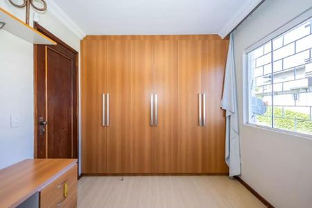 21_photo/94dce6cdcd.210363f7da379e19-ATLAS-65b8f6fd-c7e2-40d2-9e95-9dc757950539.jpg de casa à venda com 4 quartos, 185m² em Pilarzinho, Curitiba