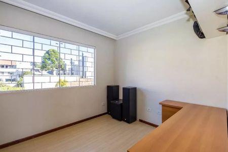 19_photo/94dce6cdcd.210363f7da379e19-ATLAS-b5e5df3d-701c-478f-86a5-a20d54506023.jpg de casa à venda com 4 quartos, 185m² em Pilarzinho, Curitiba