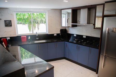 2_photo/94dce6cddd.c405d9b7cdaa4033-ATLAS-1637a0a6-b6ca-4d0a-bbb1-5d6051d541f6.jpg de casa para alugar com 4 quartos, 182m² em Pilarzinho, Curitiba