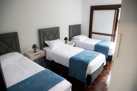 14_photo/94dce6cddd.c405d9b7cdaa4033-ATLAS-c18e47ea-134e-48e0-809c-a17653749a0f.jpg de casa para alugar com 3 quartos, 182m² em Pilarzinho, Curitiba