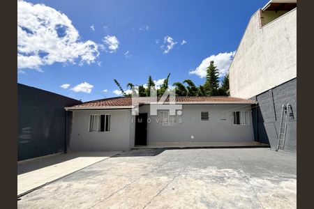 33_photo/94dce6ceb1.ab293f222e583704-ATLAS-564ae308-62d8-4b5a-a0ce-01e5dfa7f07f.jpg de casa à venda com 4 quartos, 220m² em Pilarzinho, Curitiba