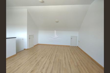 10_photo/94dce6cecd.a26d9ccbf8f52a85-ATLAS-5ac7caef-c1a7-4d7c-ba51-13b2a48f069d.jpg de casa à venda com 3 quartos, 159m² em Pilarzinho, Curitiba