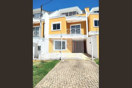 11_photo/94dce6cecd.a26d9ccbf8f52a85-ATLAS-60db3cdd-5479-48bd-8bb7-eac08c0a50fd.jpg de casa à venda com 3 quartos, 159m² em Pilarzinho, Curitiba