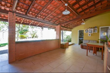 42_photo/94dce6d049.588d4a7fb74764b6-ATLAS-04f7eea6-920d-4ad6-aa3f-4378304da281.jpg de casa à venda com 4 quartos, 300m² em Abranches, Curitiba