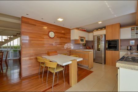 15_photo/94dce6d049.588d4a7fb74764b6-ATLAS-132b0ebb-e79f-4b6a-8a9a-eab9976d6879.jpg de casa à venda com 4 quartos, 300m² em Abranches, Curitiba