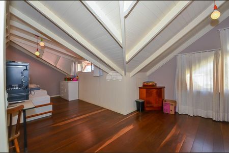 29_photo/94dce6d049.588d4a7fb74764b6-ATLAS-1e08459d-392c-4a50-9d40-e83ed7ae27a5.jpg de casa à venda com 4 quartos, 300m² em Abranches, Curitiba