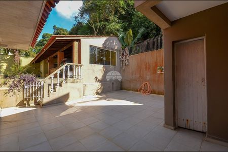33_photo/94dce6d049.588d4a7fb74764b6-ATLAS-62543a1c-3ece-4711-b26b-a2aff920a7ad.jpg de casa à venda com 4 quartos, 300m² em Abranches, Curitiba