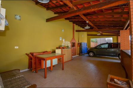 43_photo/94dce6d049.588d4a7fb74764b6-ATLAS-ec863f2e-7890-4cd9-b141-689192ea5976.jpg de casa à venda com 4 quartos, 300m² em Abranches, Curitiba