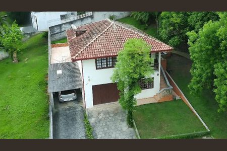 2_photo/94dce6d05b.64ac2371dd04f17e-ATLAS-31fcb05a-2d7f-45f6-8cbf-827ae3e25da0.jpg de casa à venda com 3 quartos, 150m² em Abranches, Curitiba