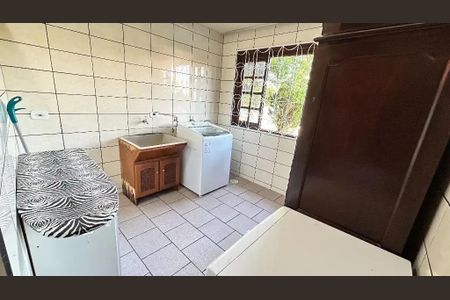 8_photo/94dce6d05b.64ac2371dd04f17e-ATLAS-42cc80b6-ec92-4a35-ab44-af08df1235d4.jpg de casa à venda com 3 quartos, 150m² em Abranches, Curitiba