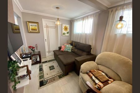 4_photo/94dce6d069.32a8019b0364636a-ATLAS-075da0a9-8ce1-45e2-87d5-a53e1820170b.jpg de casa à venda com 3 quartos, 140m² em Abranches, Curitiba