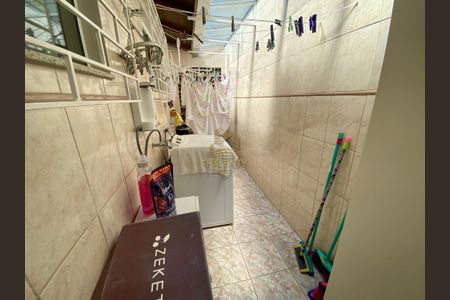 8_photo/94dce6d069.32a8019b0364636a-ATLAS-2e31c6f8-ff75-4c54-9cb9-fb06c5ff96b7.jpg de casa à venda com 3 quartos, 140m² em Abranches, Curitiba