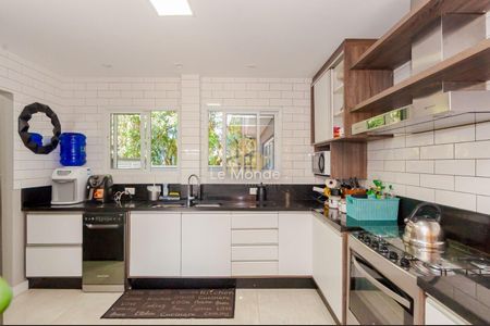 20_photo/94dce6d1ad.09604b2c146ebc17-ATLAS-432f5289-e62d-4709-8ae4-b2d3cf0634ec.jpg de casa à venda com 5 quartos, 203m² em Abranches, Curitiba