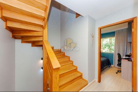 46_photo/94dce6d1ad.09604b2c146ebc17-ATLAS-8559e2e4-7959-4923-b2fa-4d9bd0750d24.jpg de casa à venda com 5 quartos, 203m² em Abranches, Curitiba