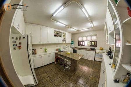 2_photo/94dce6d1b3.7b14635dc7f45449-ATLAS-55aac52b-4b9a-47ce-a88b-7bc99da9a8d2.jpg de casa à venda com 4 quartos, 470m² em Abranches, Curitiba