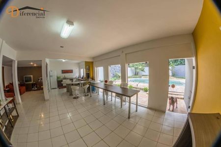 2_photo/94dce6d1b3.7b14635dc7f45449-ATLAS-e358bc69-6709-447e-83bd-bd03e8bc3bf7.jpg de casa à venda com 4 quartos, 470m² em Abranches, Curitiba