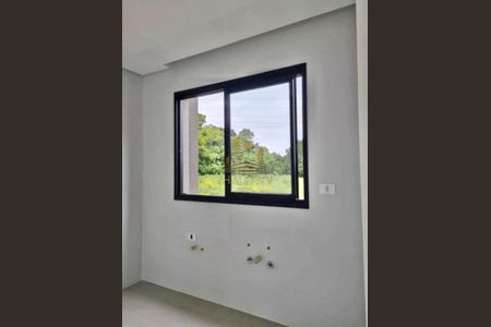 3_photo/94dce6d22d.cce03887c7d72c1f-ATLAS-1dec93cf-c874-4e5c-9fb1-673e7b4912de.jpg de casa à venda com 3 quartos, 112m² em Abranches, Curitiba