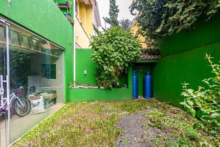 5_photo/94dce6d37d.d8e62570bd275492-ATLAS-b5a410e3-2887-445e-9f9b-a910baad99a5.jpg de casa à venda com 3 quartos, 245m² em Pilarzinho, Curitiba