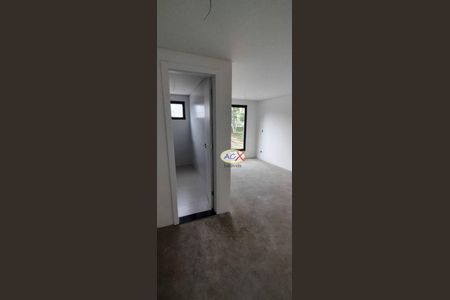 8_photo/94dce6d3bb.27bc5374ed18b8a6-ATLAS-7e7fe587-28e9-48d5-bb8b-484580e9aba1.jpg de casa à venda com 3 quartos, 125m² em Pilarzinho, Curitiba