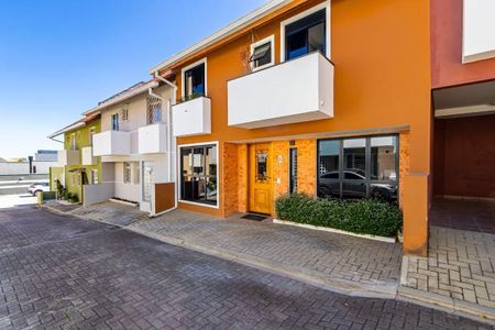 4_photo/94dce6d3bb.8d1d596cf1356774-ATLAS-526bda96-ebe5-467c-9399-02b652432ef6.jpg de casa à venda com 3 quartos, 116m² em Pilarzinho, Curitiba