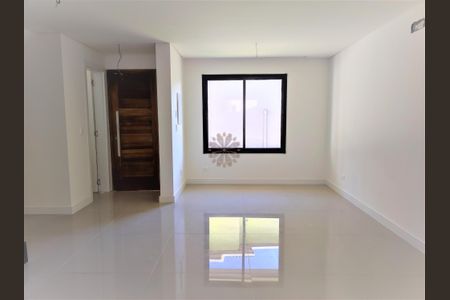 4_photo/94dce6d3bf.65e8e957ef4fba61-ATLAS-87b62c67-71f0-4f5d-9ee0-971ee84e839d.jpg de casa à venda com 3 quartos, 93m² em Pilarzinho, Curitiba