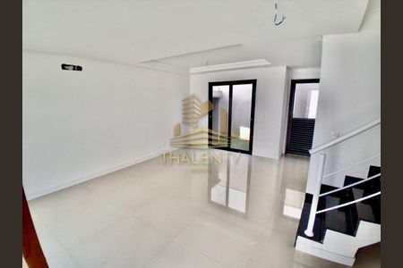 6_photo/94dce6d3bf.dc4c3710a436727e-ATLAS-567bd10d-a0e8-4e40-a06b-f876d54a1326.jpg de casa à venda com 3 quartos, 110m² em Pilarzinho, Curitiba