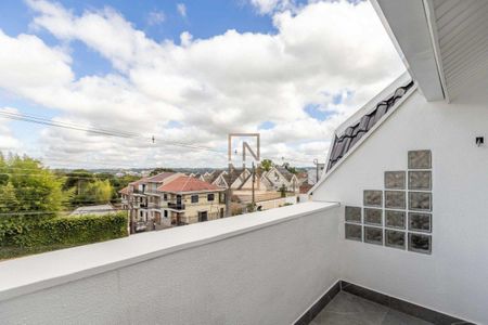 25_photo/94dce6d3f1.122934d6960f4eaa-ATLAS-3c321625-8b2e-4cc2-bc47-ea184c1733f9.jpg de casa à venda com 3 quartos, 132m² em Abranches, Curitiba