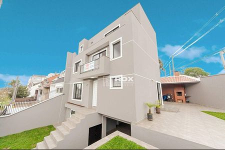 8_photo/94dce6d3f1.84d273d2e1abbbdc-ATLAS-da232da2-620e-4e2f-9bba-aff9824546fb.jpg de casa à venda com 4 quartos, 304m² em Abranches, Curitiba