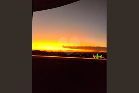 22_photo/94dce6d3f7.f861ecc718bdcbd7-ATLAS-3cc53dd1-cceb-43cc-8f97-787df23f3db3.jpg de apartamento à venda com 3 quartos, 92m² em Abranches, Curitiba