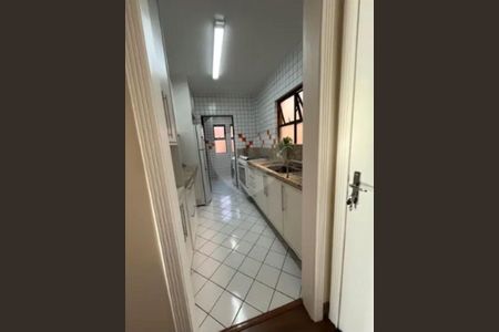 2_photo/94dce6d3f7.f861ecc718bdcbd7-ATLAS-c19261da-15bf-4e60-b968-af9227496af2.jpg de apartamento à venda com 3 quartos, 92m² em Abranches, Curitiba