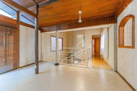 12_photo/94dce6d5cf.17a4969d13b5e058-ATLAS-64776c41-f63c-4e4f-abf4-a8a2ef06562b.jpg de casa à venda com 3 quartos, 335m² em Taboão, Curitiba