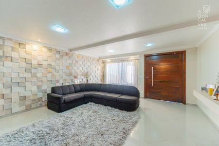 3_photo/94dce6d5cf.17a4969d13b5e058-ATLAS-e15acf18-8539-4768-a454-ea6dc7e209d4.jpg de casa à venda com 3 quartos, 335m² em Taboão, Curitiba