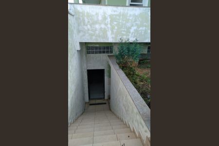 2_photo/94dce6d6cf.517dfe94024b9c02-ATLAS-7f7ba625-a9ea-402d-95ca-a77b514a8fa8.jpg de casa à venda com 3 quartos, 400m² em Abranches, Curitiba