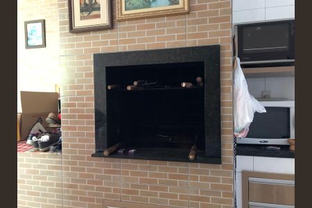 9_photo/94dce6d6cf.517dfe94024b9c02-ATLAS-b12590b6-cacd-4f8f-b381-e7ad8a077af8.jpg de casa à venda com 3 quartos, 400m² em Abranches, Curitiba