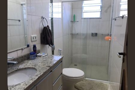 5_photo/94dce6d6cf.517dfe94024b9c02-ATLAS-e26e6079-2cd3-41f9-81e9-e378a0b3d4c3.jpg de casa à venda com 3 quartos, 400m² em Abranches, Curitiba