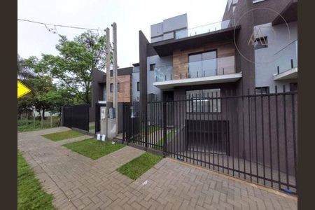 3_photo/94dce6d73d.542ea6e56e3f2dae-ATLAS-d38f4db5-8e1a-4d20-98c3-47353609a9ec.jpg de casa à venda com 3 quartos, 165m² em Abranches, Curitiba