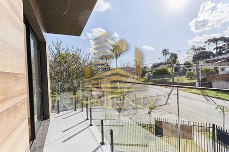 7_photo/94dce6d73d.7e2ea02b9085bf9d-ATLAS-c939f126-089b-4c93-966b-39b8949f324b.jpg de casa à venda com 3 quartos, 176m² em Abranches, Curitiba