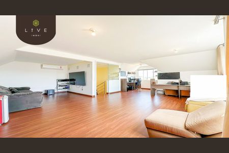 18_photo/94dce6d881.cb8d397bc949314a-ATLAS-ae8565cc-143a-4e96-ad49-482416a0d06d.jpg de casa à venda com 3 quartos, 174m² em Barreirinha, Curitiba