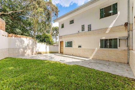 27_photo/94dce6d9b9.7954feb32d1ae247-ATLAS-ce9bbe8b-3590-4f80-9f3b-2a16393bdd85.jpg de casa à venda com 3 quartos, 142m² em Abranches, Curitiba