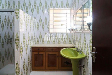 4_photo/94dce6dac7.a092227452ef5b5b-ATLAS-0d21a48c-3473-4b05-8ded-788fa961b8a5.jpg de casa à venda com 5 quartos, 303m² em Abranches, Curitiba