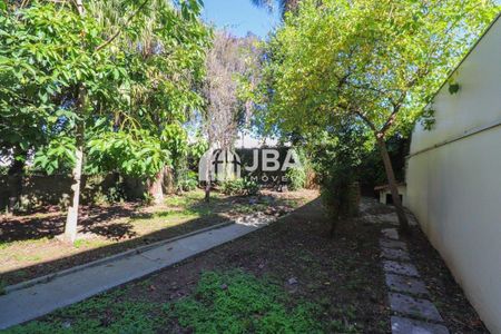 6_photo/94dce6dac7.a092227452ef5b5b-ATLAS-0ed375d6-90f8-4a0b-959e-a82de1feffb3.jpg de casa à venda com 5 quartos, 303m² em Abranches, Curitiba