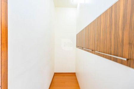 26_photo/94dce6db13.1dc817000cb419a8-ATLAS-c411393a-d9fe-4aa4-abee-7fd7db4cd9d8.jpg de casa à venda com 3 quartos, 159m² em Abranches, Curitiba