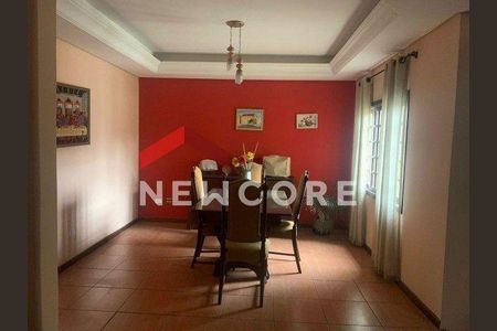 5_photo/94dce6db15.42fc04046762a4be-ATLAS-a675182f-45e0-42b0-ae0e-baa4fa4e1419.jpg de casa à venda com 5 quartos, 450m² em Abranches, Curitiba