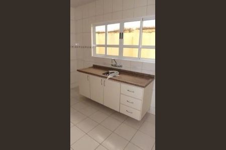 11_photo/94dce6db6d.9c7ba2d30d17fc6f-ATLAS-68c19555-e095-45fc-84a0-4b3d6c4411cf.jpg de casa à venda com 3 quartos, 190m² em Abranches, Curitiba