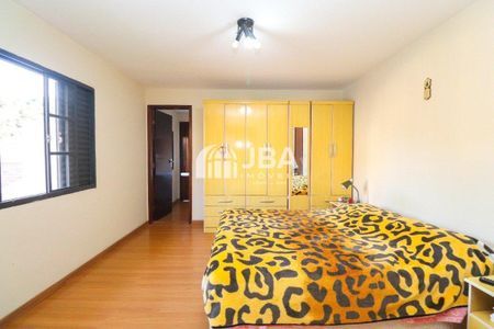 6_photo/94dce6db75.7e2ea02b9085bf9d-ATLAS-d87b2993-fcdf-4e5b-bedb-ff13808fb0af.jpg de casa à venda com 4 quartos, 248m² em Abranches, Curitiba